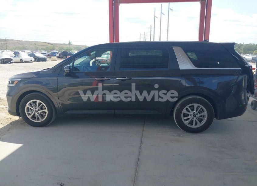 Photo 15 of 2024 Kia Carnival MPV LX SEAT PACKAGE (VIN KNDNB4H36R6442183)