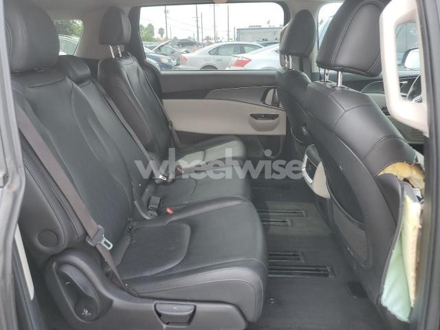 Photo 9 of 2022 KIA CARNIVAL LX (VIN KNDNB4H38N6059145)