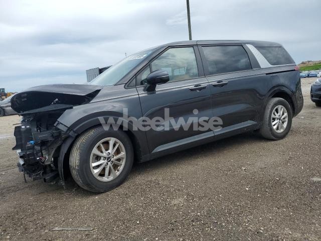 Photo 9 of 2022 KIA CARNIVAL LX (VIN KNDNB4H39N6058277)