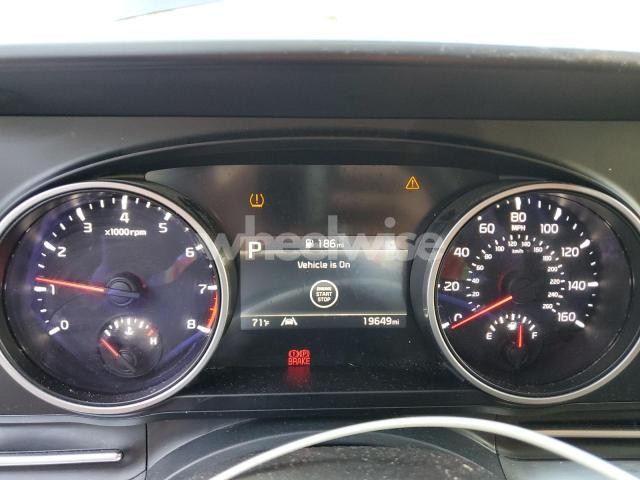 Photo 4 of 2024 KIA CARNIVAL LX (VIN KNDNB4H39R6434997)