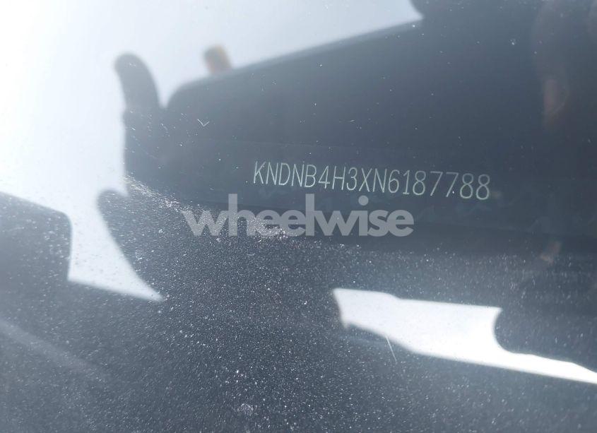Photo 17 of 2022 Kia Carnival MPV LX (VIN KNDNB4H3XN6187788)