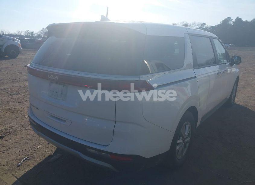 Photo 4 of 2022 Kia Carnival MPV LX (VIN KNDNB4H3XN6187788)