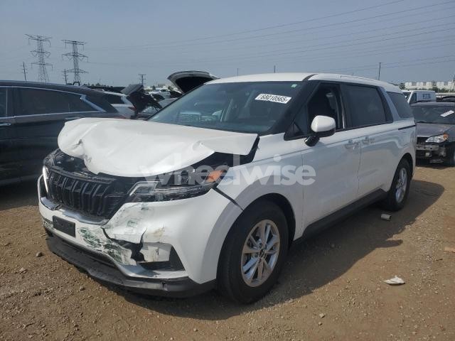 Photo 4 of 2024 KIA CARNIVAL LX (VIN KNDNB4H3XR6324749)