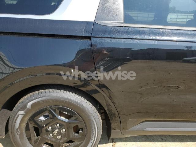 Photo 4 of 2025 KIA CARNIVAL LX (VIN KNDNB5K36S6546645)
