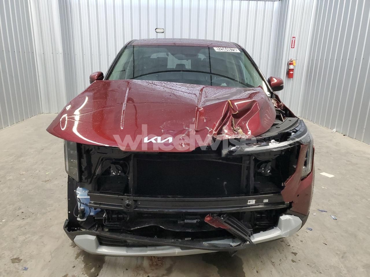 Photo 5 of 2026 KIA CARNIVAL LX (VIN KNDNB5K37T6590140)