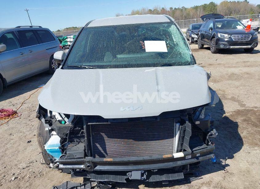 Photo 12 of 2022 Kia Carnival MPV EX (VIN KNDNC5H30N6147030)