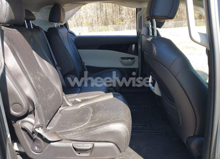 Photo 8 of 2022 Kia Carnival MPV EX (VIN KNDNC5H30N6147030)