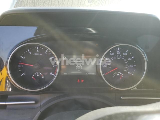 Photo 8 of 2024 KIA CARNIVAL EX (VIN KNDNC5H30R6406038)