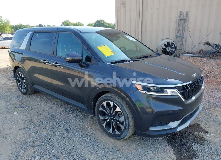 2023 Kia Carnival MPV EX (VIN KNDNC5H35P6191978) main photo