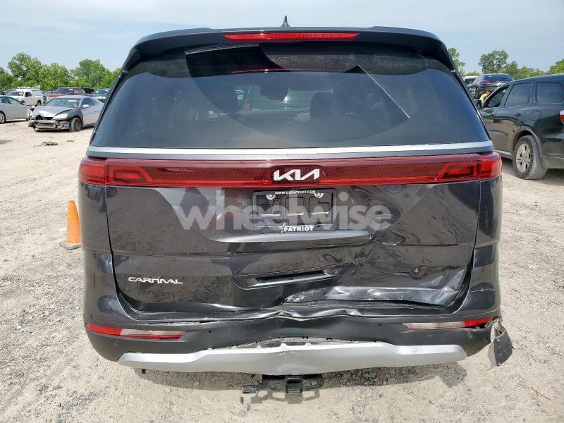 Photo 11 of 2024 KIA CARNIVAL EX (VIN KNDNC5H36R6386099)
