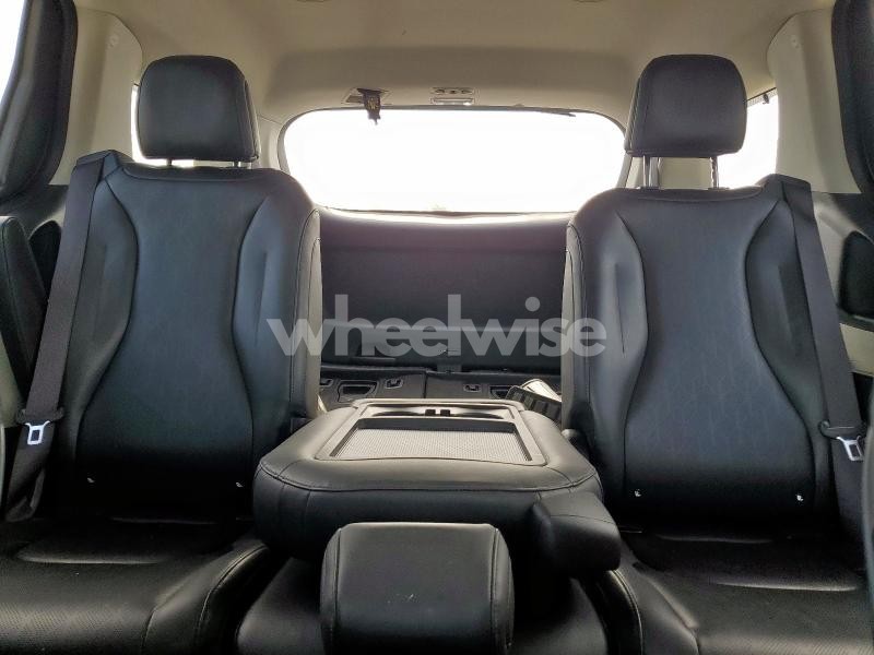 Photo 12 of 2024 KIA CARNIVAL EX (VIN KNDNC5H36R6386099)