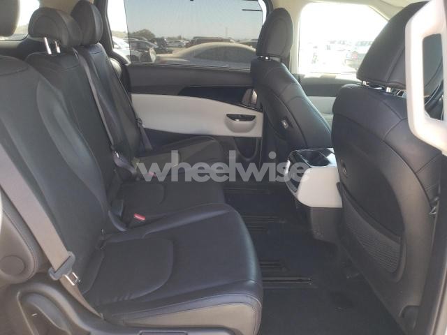 Photo 12 of 2022 KIA CARNIVAL EX (VIN KNDNC5H38N6088390)