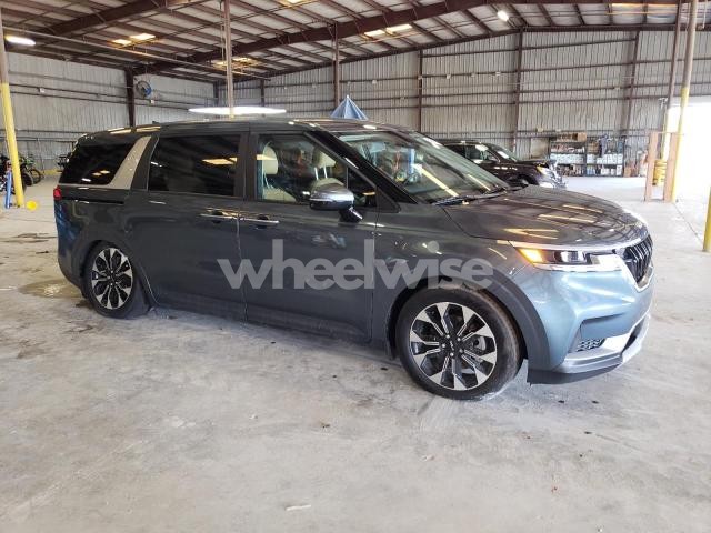 2024 KIA CARNIVAL EX (VIN KNDNC5H39R6356515) main photo