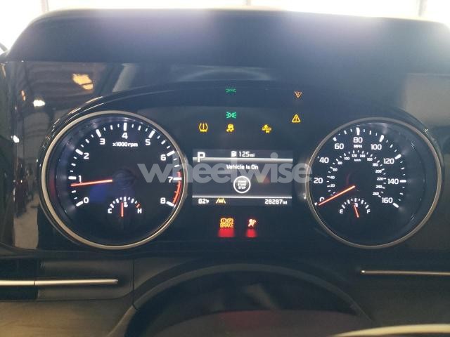 Photo 10 of 2024 KIA CARNIVAL EX (VIN KNDNC5H39R6356515)