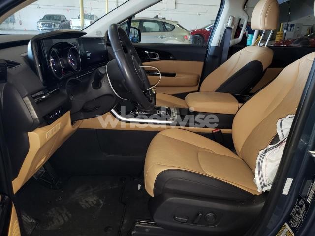 Photo 11 of 2024 KIA CARNIVAL EX (VIN KNDNC5H39R6356515)