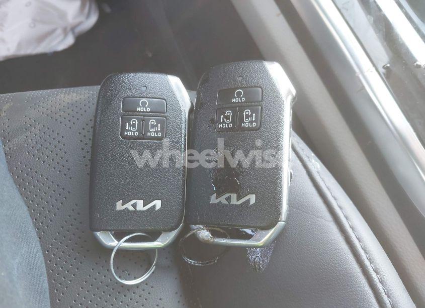 Photo 11 of 2024 Kia Carnival MPV EX (VIN KNDNC5H3XR6352652)