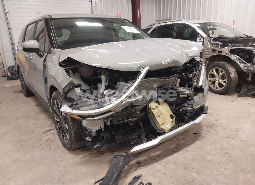 Photo 6 of 2024 Kia Carnival MPV EX (VIN KNDNC5H3XR6352652)