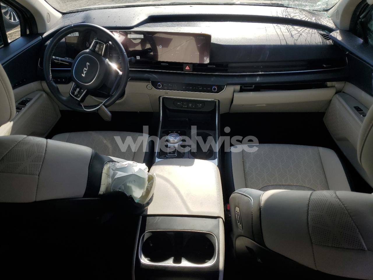 Photo 8 of 2025 KIA CARNIVAL EX (VIN KNDNC5KA6S6034024)