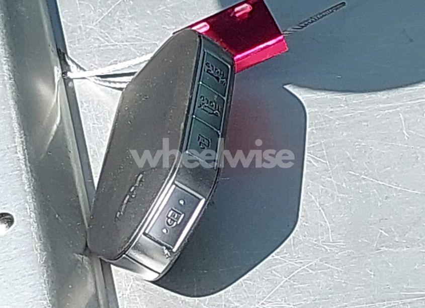 Photo 11 of 2025 Kia Carnival MPV HYBRID EX (VIN KNDNC5KA7S6051947)