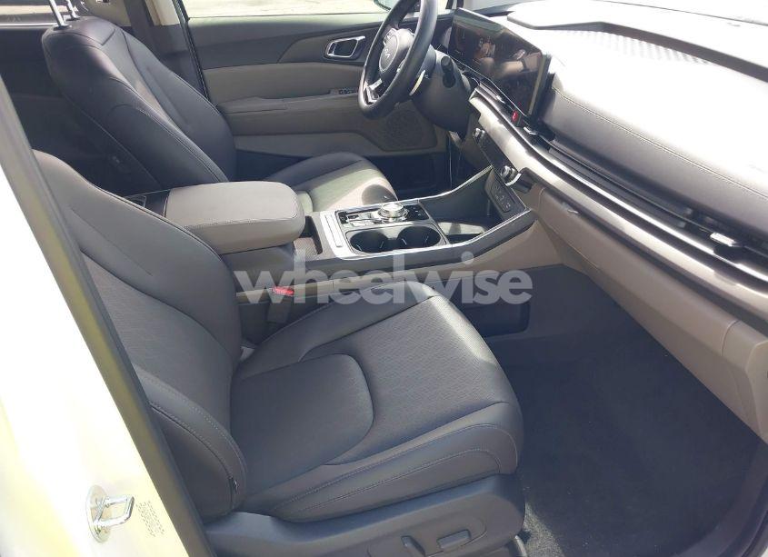 Photo 5 of 2025 Kia Carnival MPV HYBRID EX (VIN KNDNC5KA7S6051947)