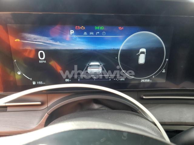 Photo 3 of 2023 KIA CARNIVAL SX (VIN KNDNE5H32P6276125)