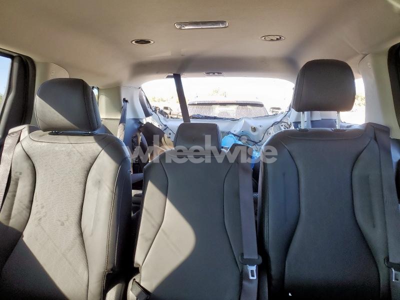 Photo 7 of 2024 KIA CARNIVAL SX (VIN KNDNE5H34R6397192)