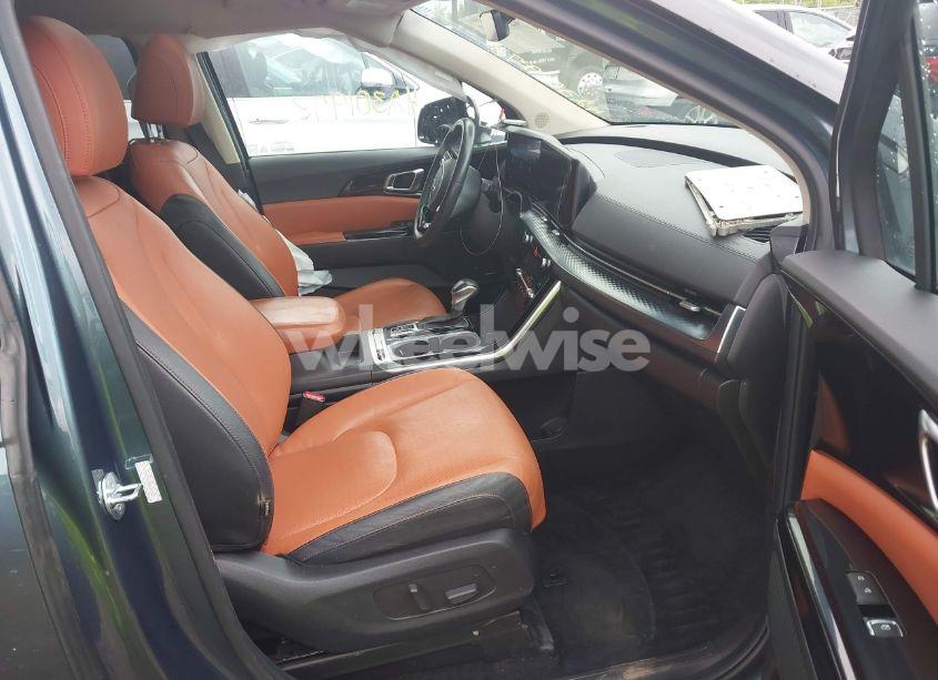 Photo 5 of 2022 Kia Carnival MPV SX PRESTIGE (VIN KNDNE5H35N6064087)