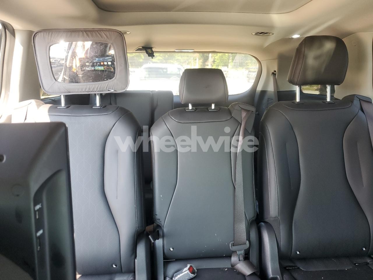 Photo 10 of 2025 KIA CARNIVAL SX (VIN KNDNE5K35S6502062)