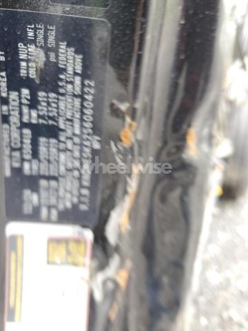 Photo 4 of 2025 KIA CARNIVAL SX (VIN KNDNE5KA2S6060422)