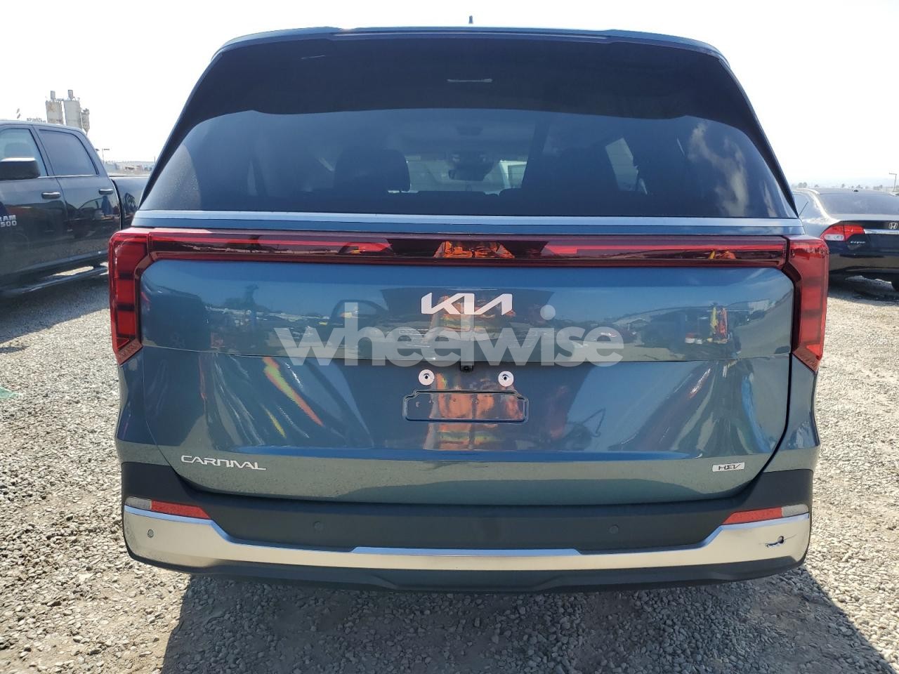 Photo 6 of 2026 KIA CARNIVAL SX (VIN KNDNE5KA6T6092582)