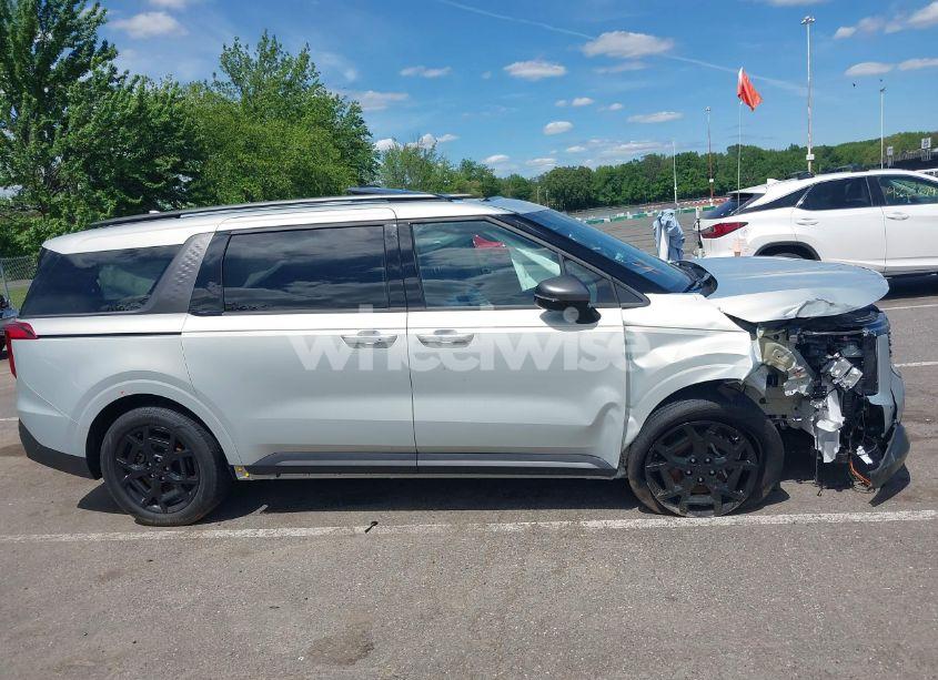 Photo 13 of 2025 Kia Carnival MPV HYBRID SX (VIN KNDNE5KA9S6030950)