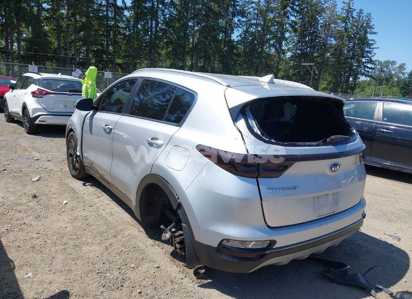 Photo 3 of 2020 Kia Sportage S (VIN KNDP63AC1L7651768)