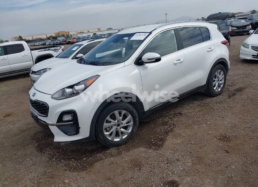 Photo 2 of 2021 Kia Sportage S (VIN KNDP63AC2M7926839)