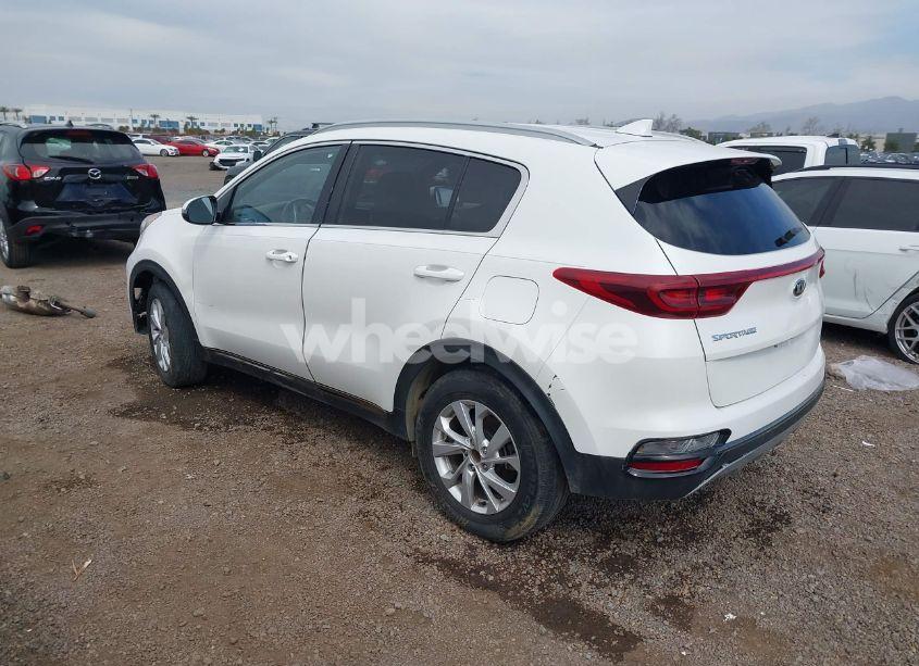 Photo 3 of 2021 Kia Sportage S (VIN KNDP63AC2M7926839)