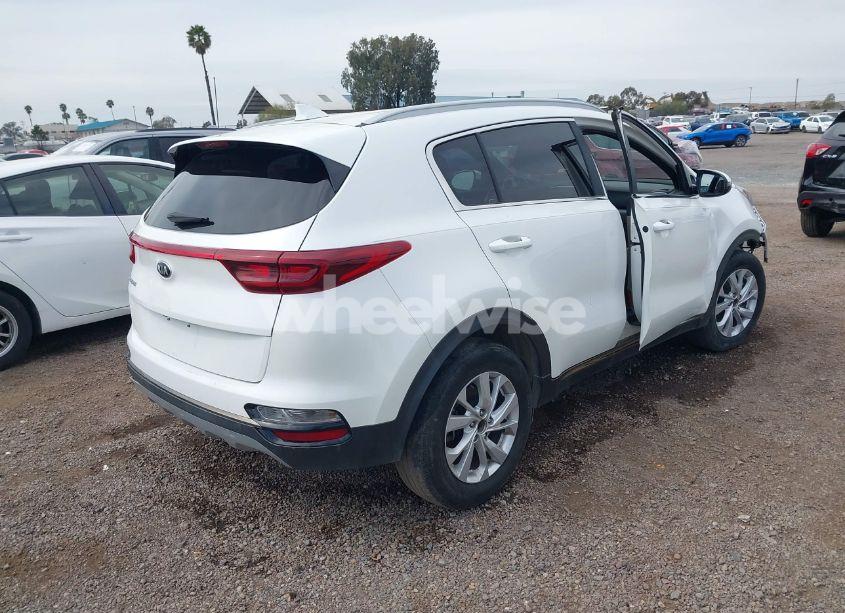 Photo 4 of 2021 Kia Sportage S (VIN KNDP63AC2M7926839)