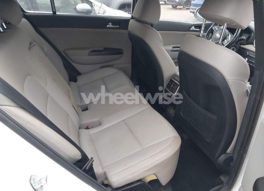 Photo 8 of 2021 Kia Sportage S (VIN KNDP63AC2M7926839)