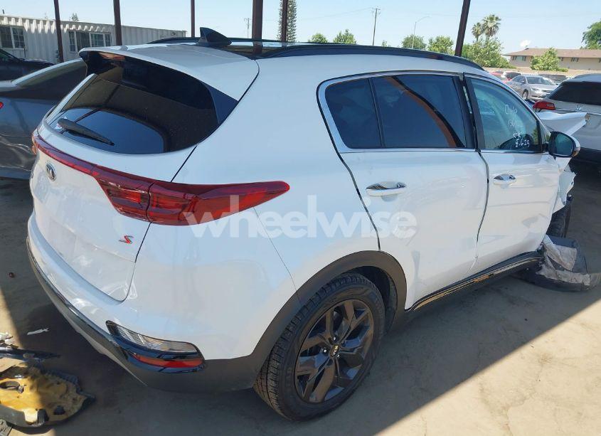 Photo 4 of 2020 Kia Sportage S (VIN KNDP63AC3L7743836)
