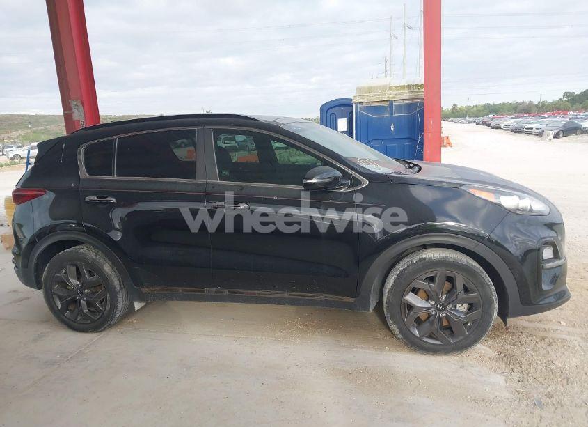 Photo 13 of 2020 Kia Sportage S (VIN KNDP63AC3L7829888)