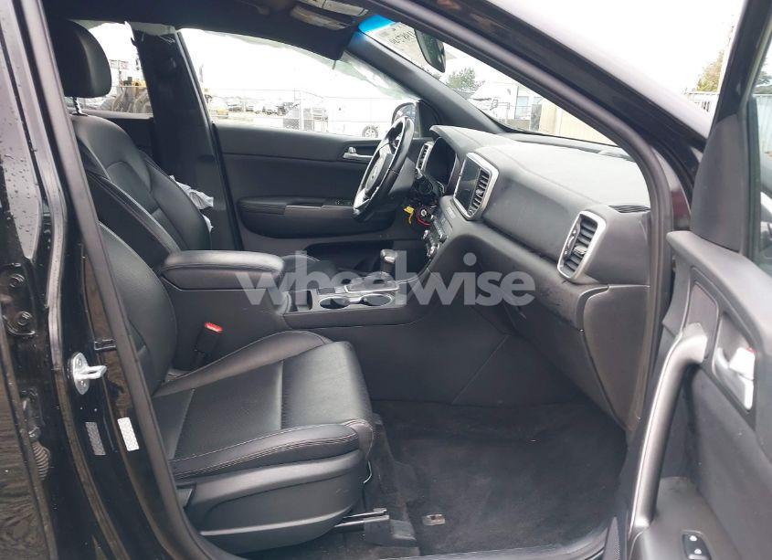 Photo 5 of 2021 Kia Sportage S (VIN KNDP63ACXM7848116)