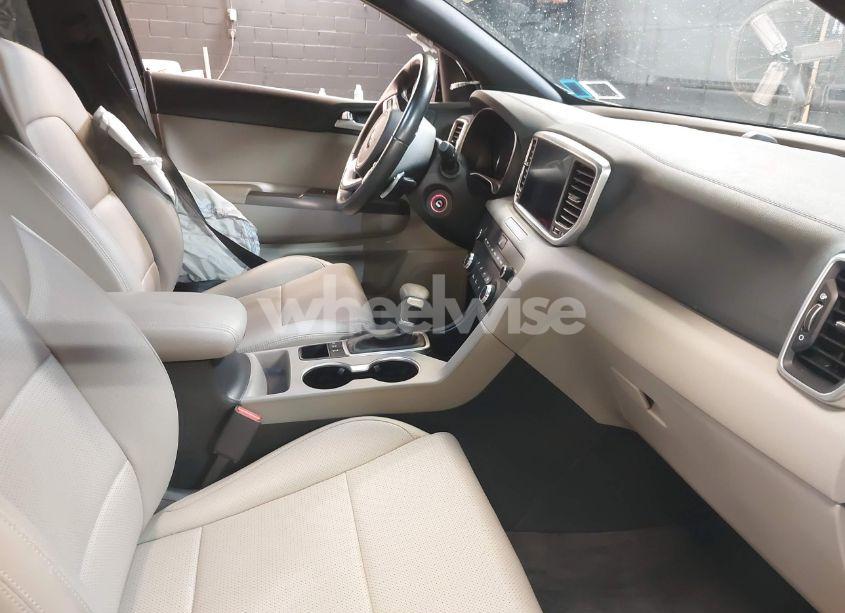 Photo 5 of 2022 Kia Sportage NIGHTFALL EDITION (VIN KNDP6CAC1N7988881)