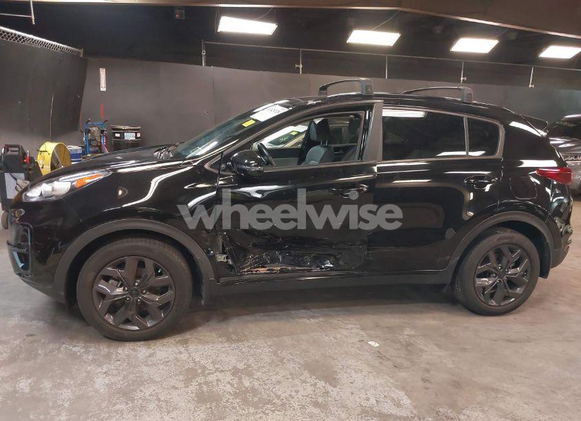 Photo 6 of 2022 Kia Sportage NIGHTFALL EDITION (VIN KNDP6CAC1N7988881)