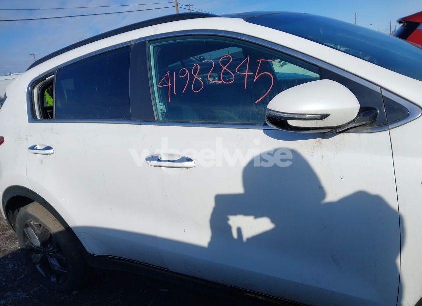 Photo 12 of 2020 Kia Sportage S (VIN KNDP6CAC2L7757808)