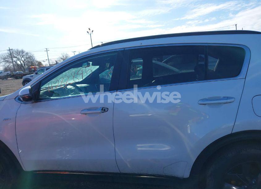 Photo 13 of 2020 Kia Sportage S (VIN KNDP6CAC2L7757808)