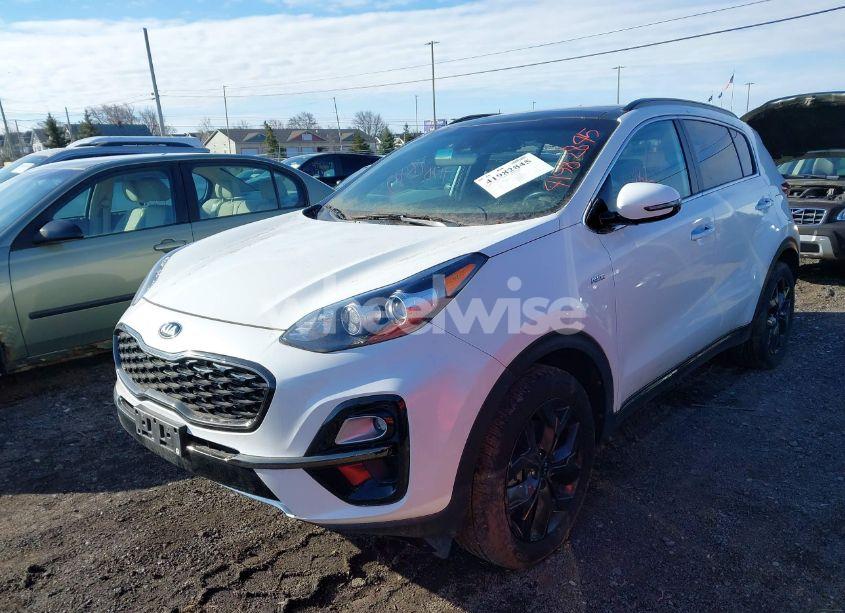 Photo 2 of 2020 Kia Sportage S (VIN KNDP6CAC2L7757808)