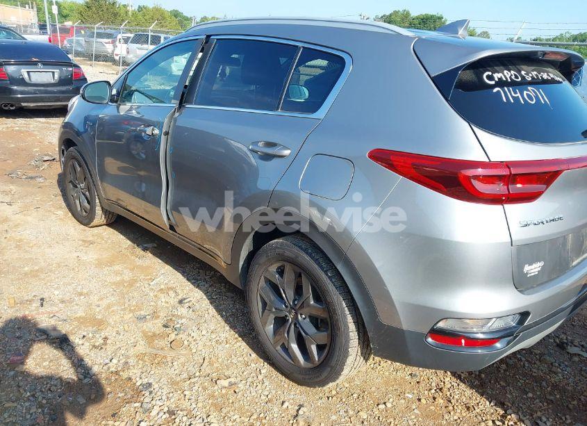 Photo 3 of 2020 Kia Sportage S (VIN KNDP6CAC4L7714071)