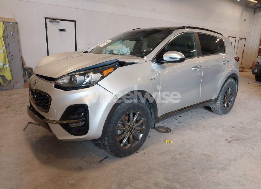 Photo 2 of 2020 Kia Sportage S (VIN KNDP6CAC6L7656951)