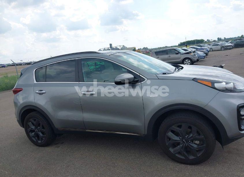 Photo 13 of 2020 Kia Sportage S (VIN KNDP6CAC8L7818076)