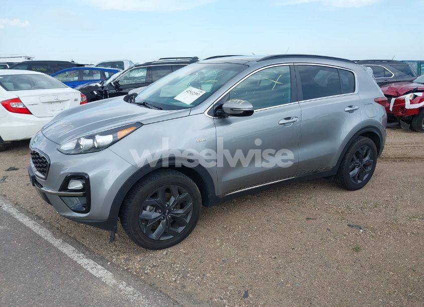 Photo 2 of 2020 Kia Sportage S (VIN KNDP6CAC8L7818076)