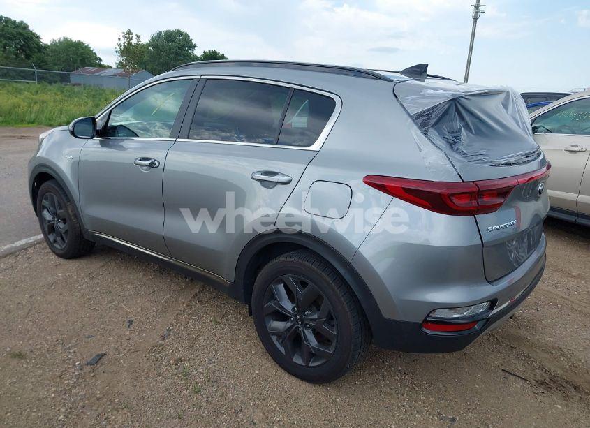 Photo 3 of 2020 Kia Sportage S (VIN KNDP6CAC8L7818076)
