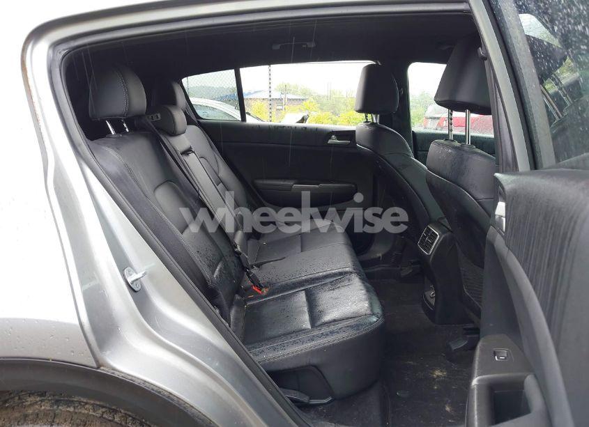 Photo 8 of 2020 Kia Sportage S (VIN KNDP6CAC9L7647919)